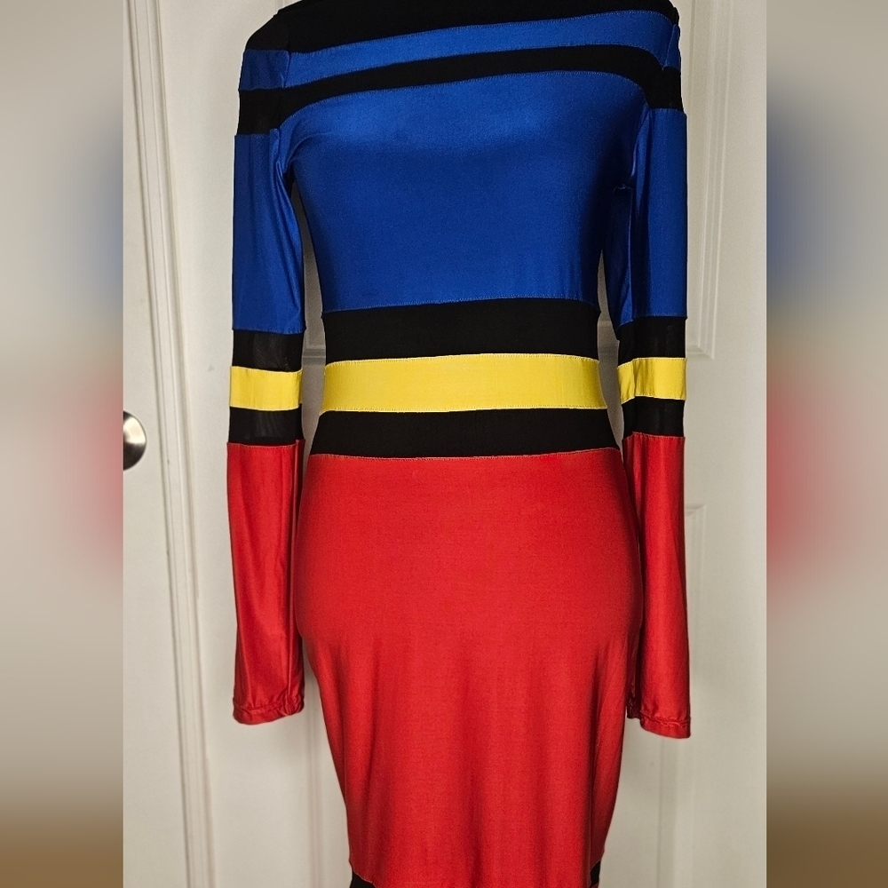 Colorblock Mesh Inset Dress